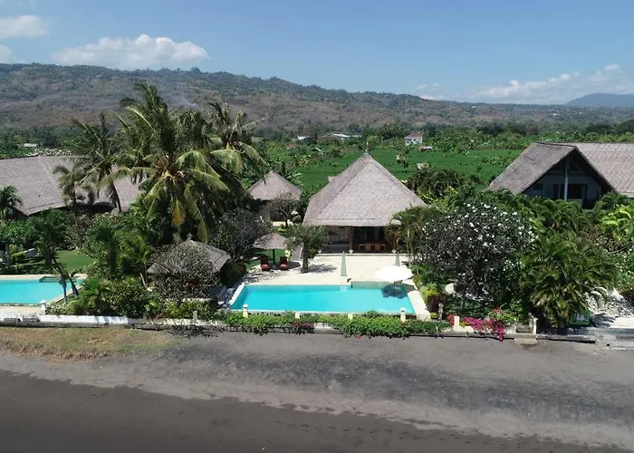 Surgawi Villa Lovina