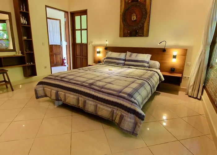 Surgawi Villa Lovina