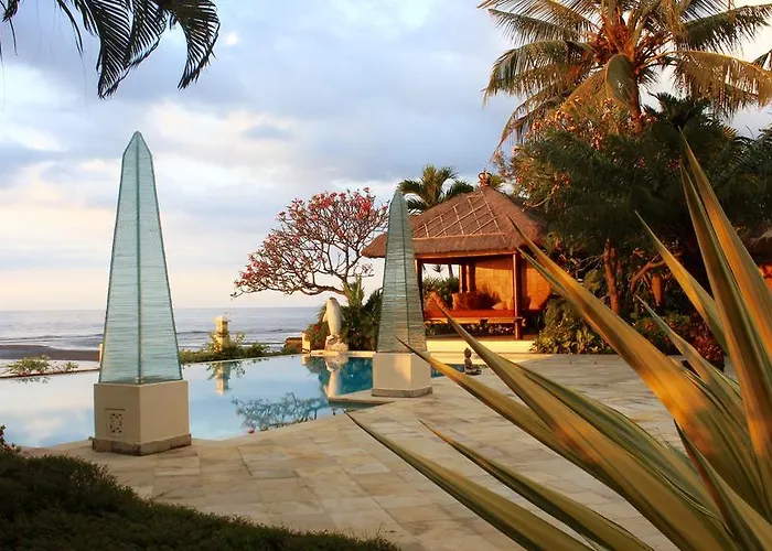 Surgawi Villa Lovina